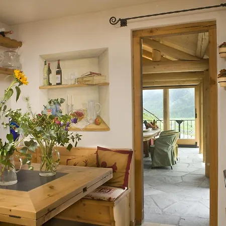 Chalet Chesarina La Punt-Chamues-ch